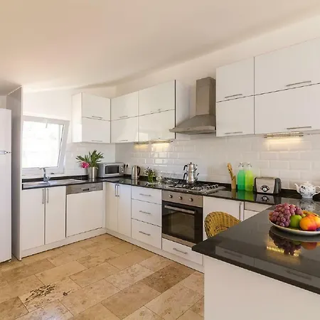 Dahlia Penthouse - Beautiful Luxurious Private Pool Fantastic Harbour Views Daire *