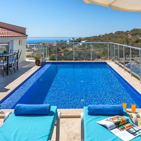 Apartment Dahlia Penthouse - Beautiful Luxurious Private Pool Fantastic Harbour Views *