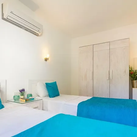 Dahlia Penthouse - Beautiful Luxurious Private Pool Fantastic Harbour Views